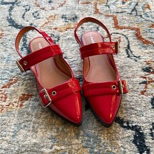 Never Worn Madden Girl Slingback Flats, Women’s size 8